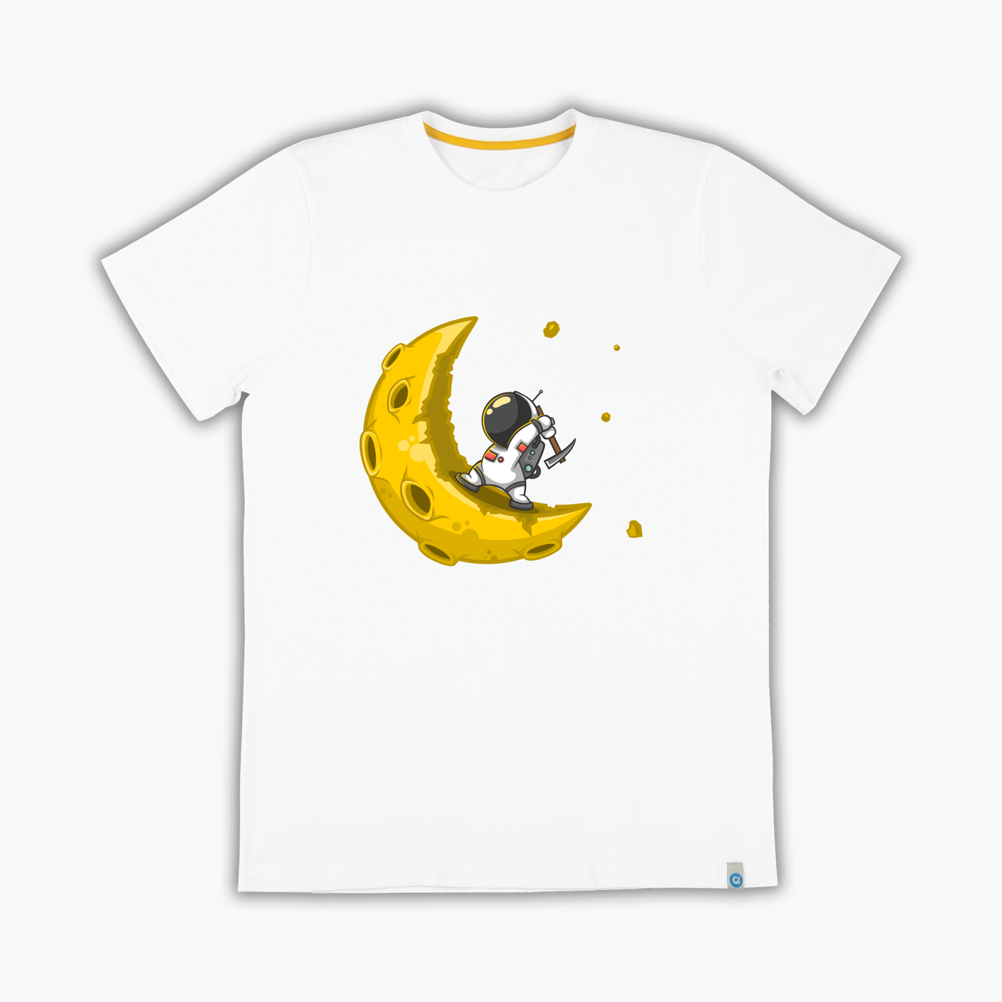 Stranger on the moon - T-Shirt