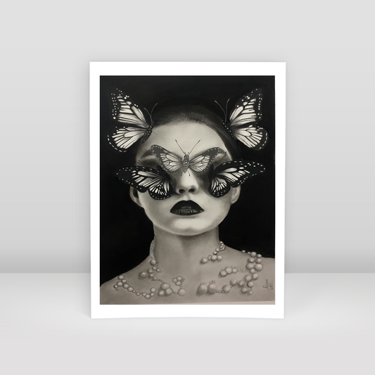 Kelebek Kadın - Art Print
