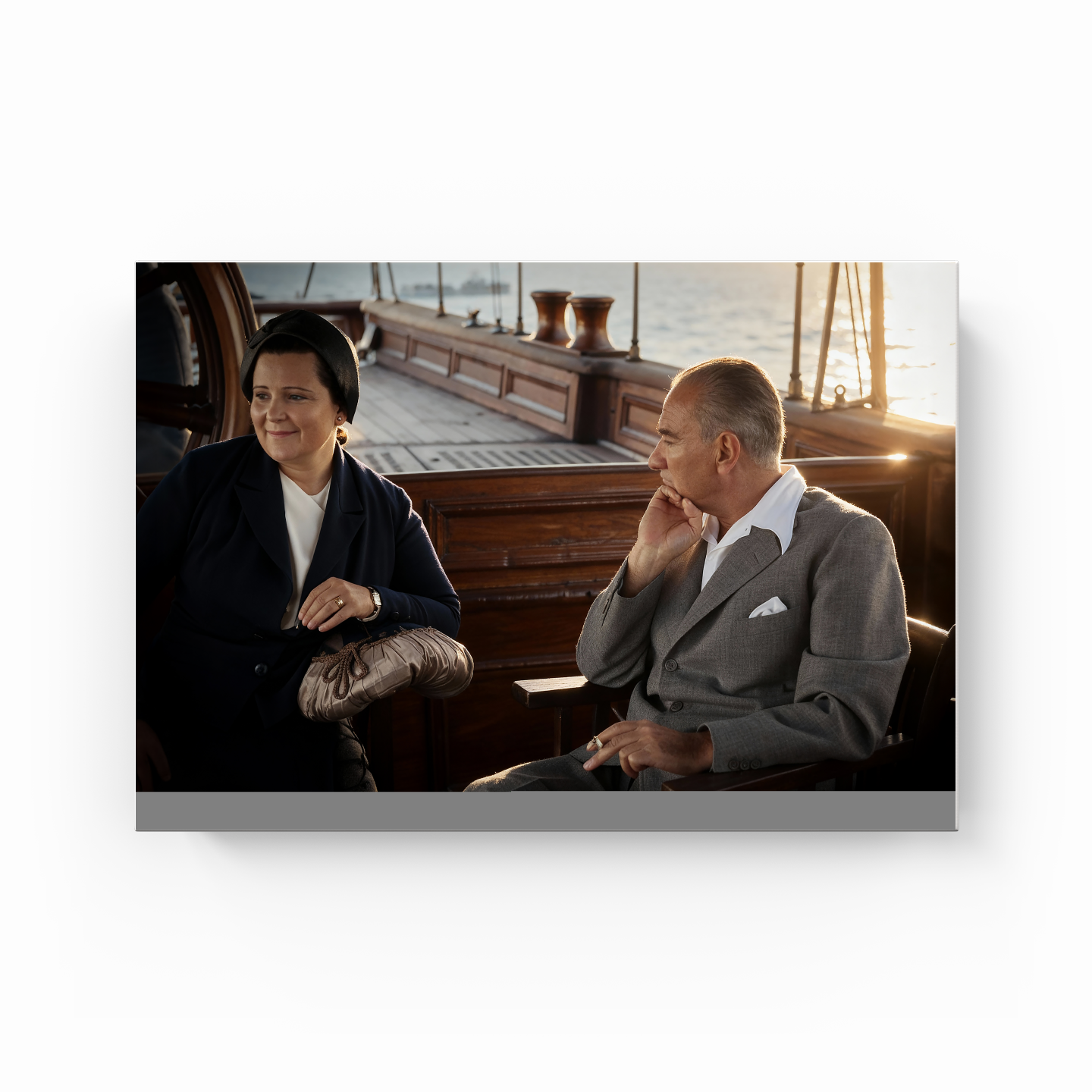 Afet İnan ve Atatürk - Kanvas Tablo