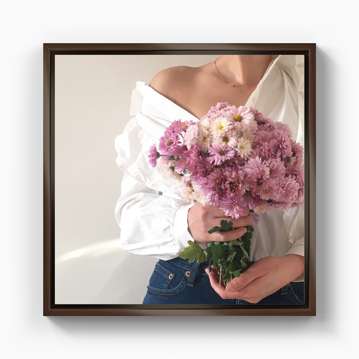 Kadınlar ve çiçekler  - Kanvas Tablo