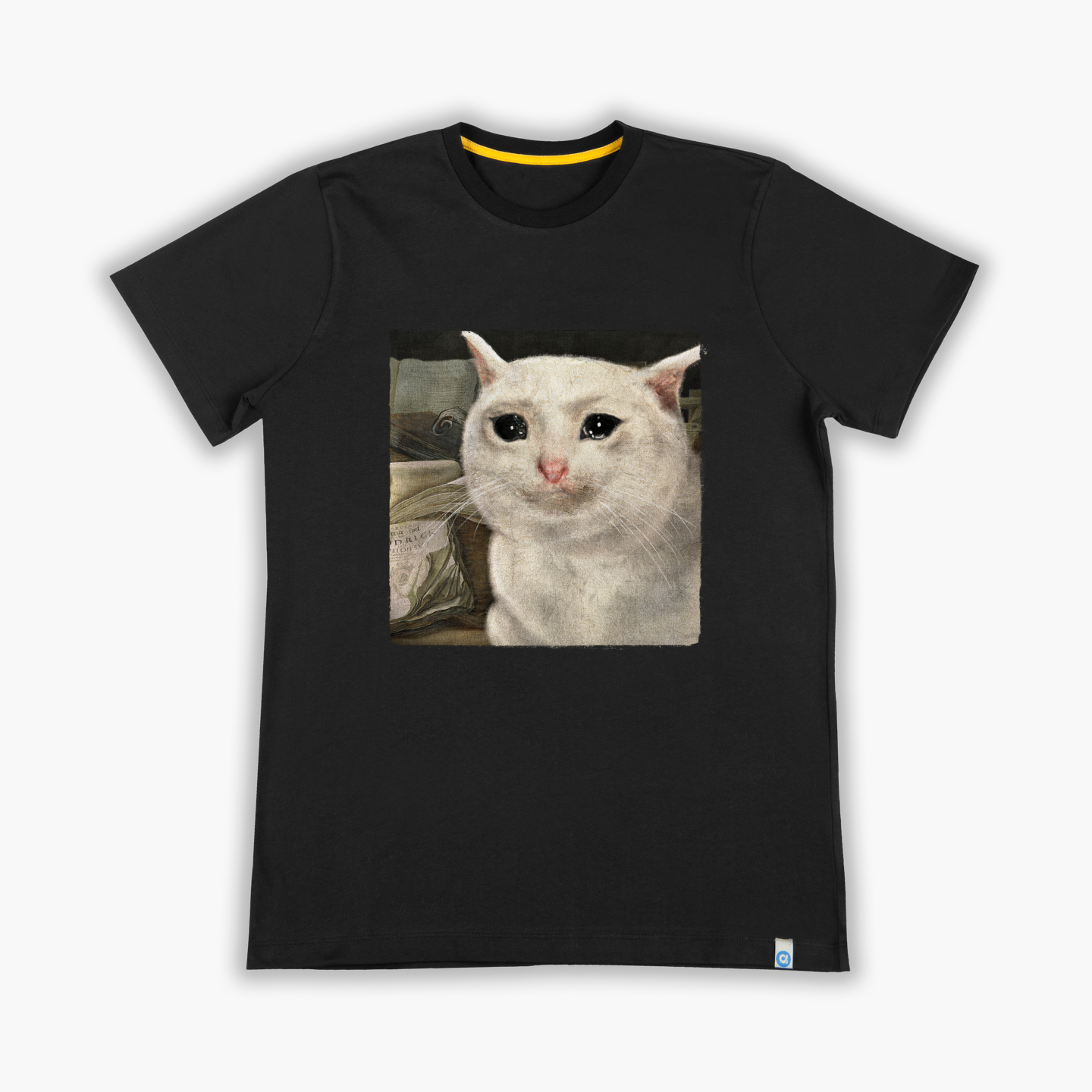 crying cat - T-Shirt