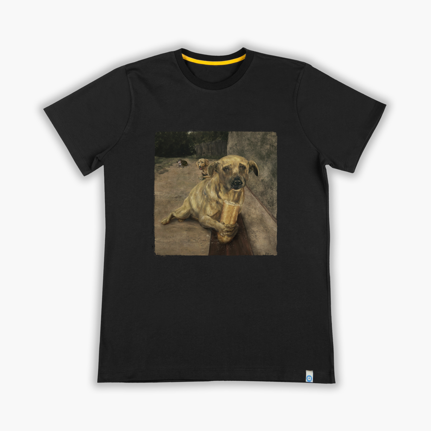 poor dog eating bread - T-Shirt