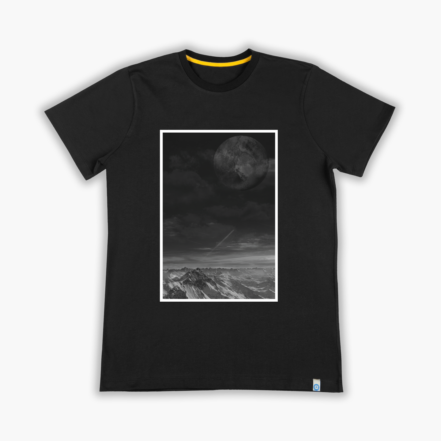 Pluto Love - T-Shirt